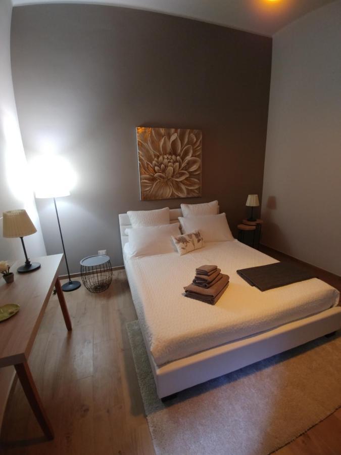 Diadumeno Superior Apartment Venosa Exterior photo